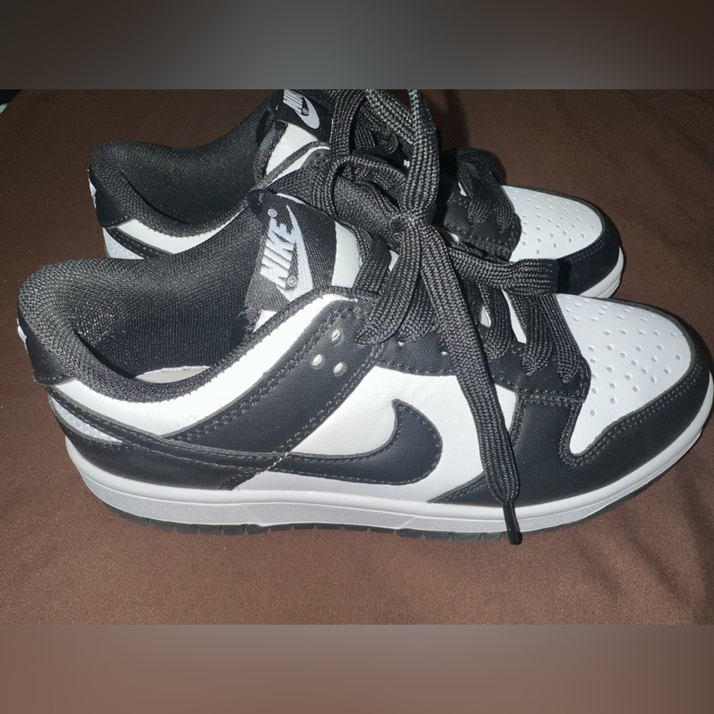 Nike Dunks Low Panda Black White Sz 7.5 Women’s